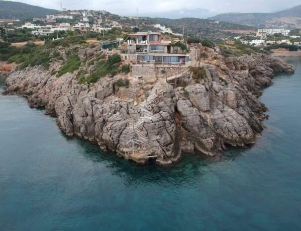 Ntounas Apartment Agios Nikolaos drone view